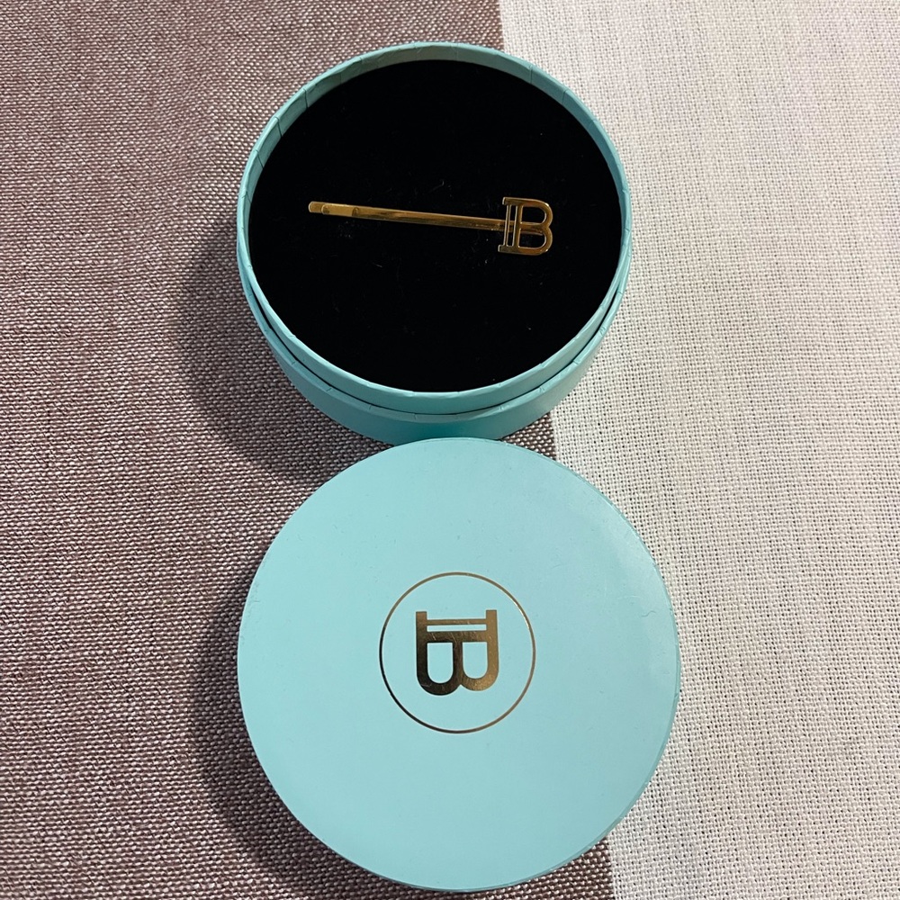 BALMAIN hairpin